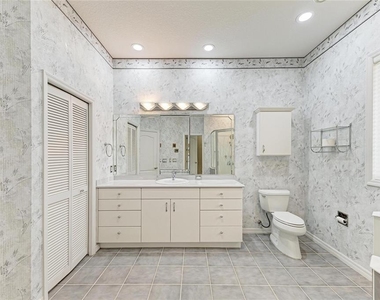 4540 Kipling Circle - Photo Thumbnail 38