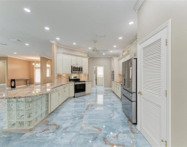 4540 Kipling Circle - Photo Thumbnail 24