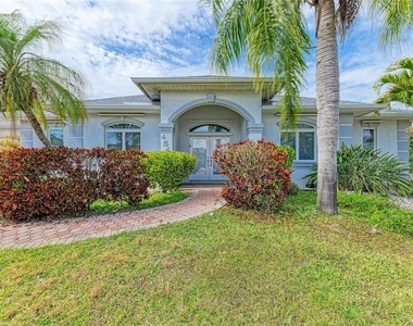 4540 Kipling Circle - Photo Thumbnail 11