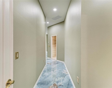 4540 Kipling Circle - Photo Thumbnail 28