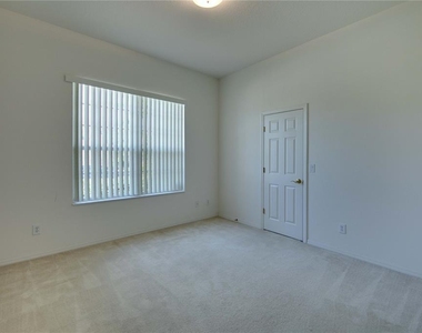 1679 Pinyon Pine Drive - Photo Thumbnail 5