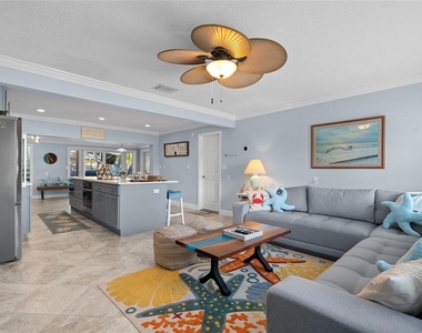 284 44th Avenue - Photo Thumbnail 9