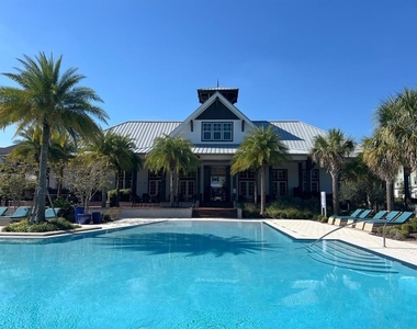 2468 Celebration Boulevard - Photo Thumbnail 33