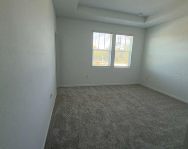 2468 Celebration Boulevard - Photo Thumbnail 19