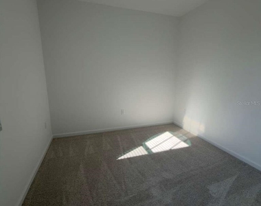 2468 Celebration Boulevard - Photo Thumbnail 18