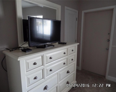 815 Ocean Shore Boulevard - Photo Thumbnail 8