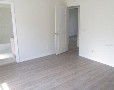 27289 Porto Nacional Drive - Photo Thumbnail 16