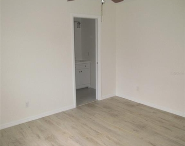 27289 Porto Nacional Drive - Photo Thumbnail 12