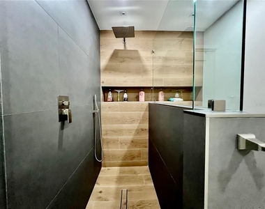 3280 Southshore Drive - Photo Thumbnail 11