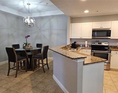 1502 Sw 50th Street - Photo Thumbnail 3