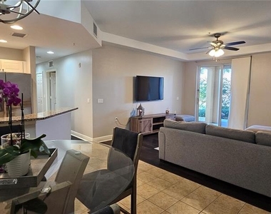 1502 Sw 50th Street - Photo Thumbnail 2