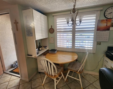 6505 Stone River Road - Photo Thumbnail 7