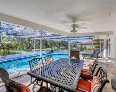 2410 Cass Street - Photo Thumbnail 23