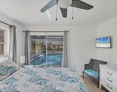 2410 Cass Street - Photo Thumbnail 17
