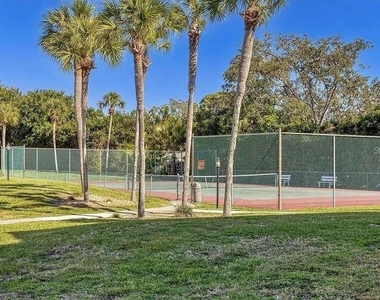 1650 Stickney Point Road - Photo Thumbnail 41