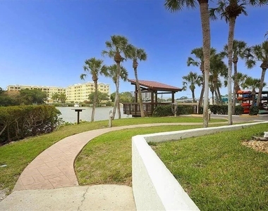 1650 Stickney Point Road - Photo Thumbnail 44