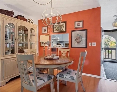 1650 Stickney Point Road - Photo Thumbnail 8