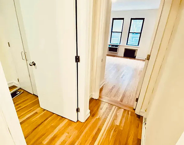 235 east 46th stret - Photo Thumbnail 7