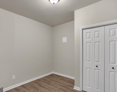 568 Garden View Court - Photo Thumbnail 34