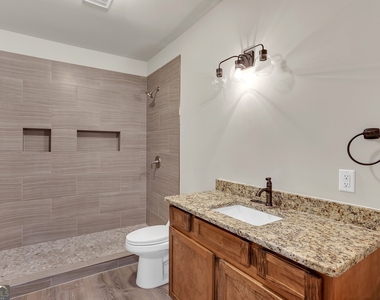 568 Garden View Court - Photo Thumbnail 35