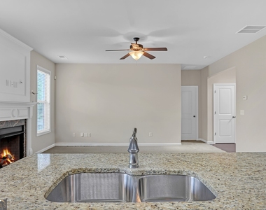 568 Garden View Court - Photo Thumbnail 14