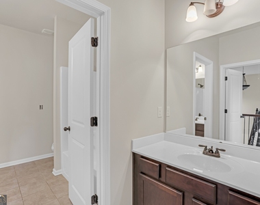 568 Garden View Court - Photo Thumbnail 22