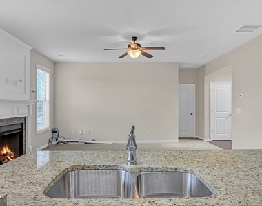 568 Garden View Court - Photo Thumbnail 15