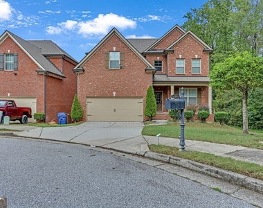 568 Garden View Court - Photo Thumbnail 2