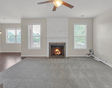 568 Garden View Court - Photo Thumbnail 8