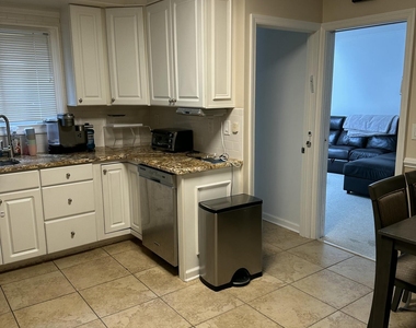 4 Joanna Court - Photo Thumbnail 7