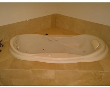 14951 Royal Oaks Lane - Photo Thumbnail 7
