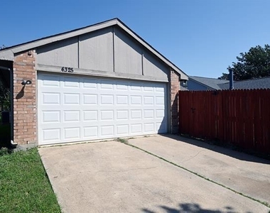 4325 Ireland Drive - Photo Thumbnail 18