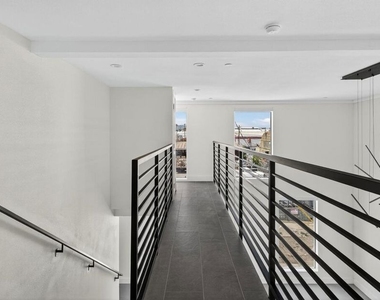 2412 Eads Street - Photo Thumbnail 11