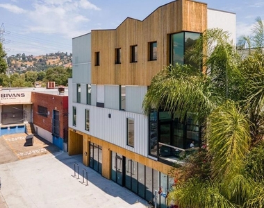 2412 Eads Street - Photo Thumbnail 19