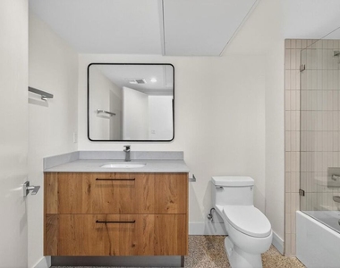 2412 Eads Street - Photo Thumbnail 15