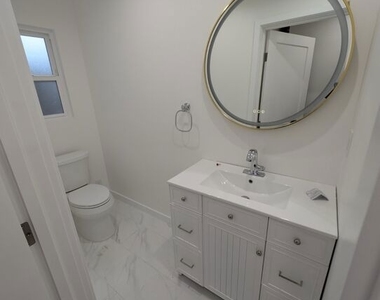 10623 Stanwin Avenue - Photo Thumbnail 9