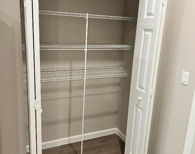 5951 Nw Baynard Drive - Photo Thumbnail 13