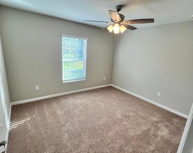 5951 Nw Baynard Drive - Photo Thumbnail 32