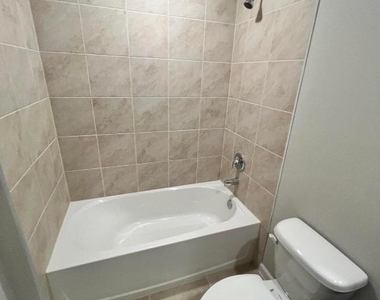 5951 Nw Baynard Drive - Photo Thumbnail 36