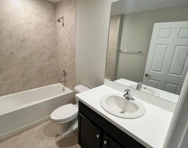 5951 Nw Baynard Drive - Photo Thumbnail 35