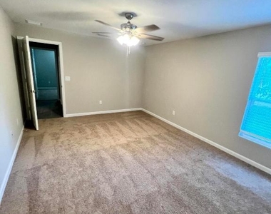5951 Nw Baynard Drive - Photo Thumbnail 38