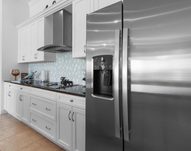 9282 Sw Miracoli Way - Photo Thumbnail 11