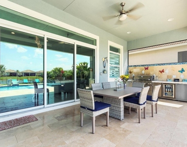9282 Sw Miracoli Way - Photo Thumbnail 34