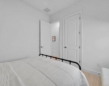 14185 Sw Daphne Street - Photo Thumbnail 26
