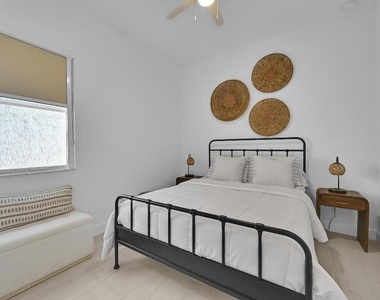 14185 Sw Daphne Street - Photo Thumbnail 25