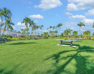 14185 Sw Daphne Street - Photo Thumbnail 40