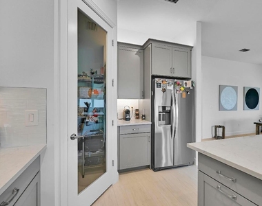 14185 Sw Daphne Street - Photo Thumbnail 5