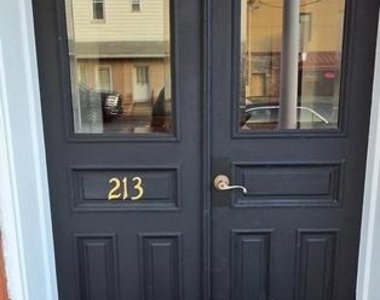 213 W Market Street - Photo Thumbnail 3