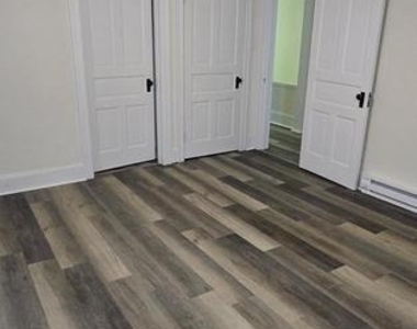 213 W Market Street - Photo Thumbnail 13