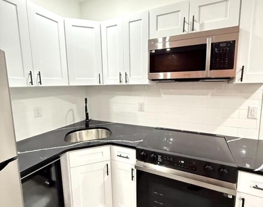4539 N 18th Street - Photo Thumbnail 12